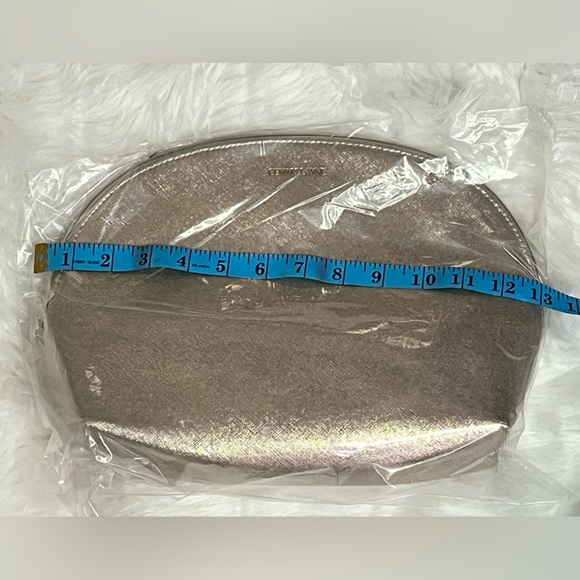 NWT Gemma Layne Gold Vegan Leather Cosmetic Pouch - Picture 3 of 4